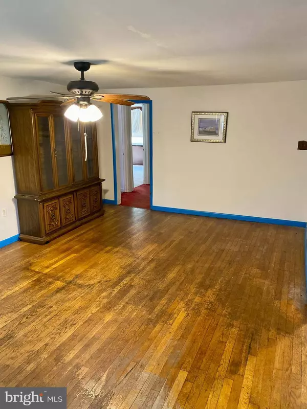 4856 KINGS HWY, Colonial Beach, VA 22443