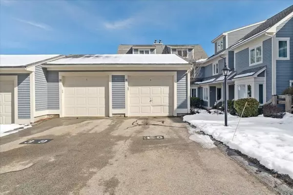 38 Landing Dr #38, Methuen, MA 01844