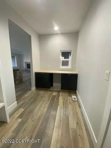 1281 W Valley Ridge DR, Wasilla, AK 99654