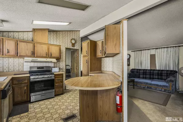 2750 Daffodil Way, Reno, NV 89512-1646