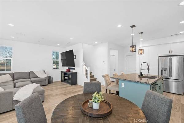 45421 Calle Cirros, Temecula, CA 92592