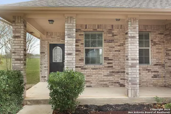 3730 COLUMBIA DR, Cibolo, TX 78108-2288