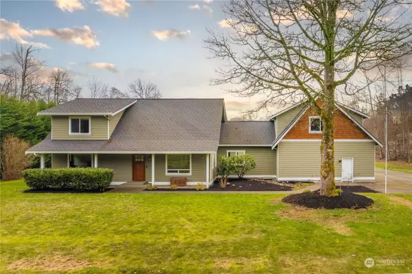 1912 210th AVE E, Lake Tapps, WA 98391