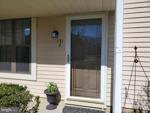 131-A ARDEN CT, Mount Laurel, NJ 08054