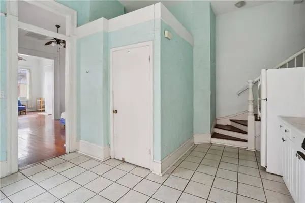 1240 N VILLERE ST, New Orleans, LA 70116