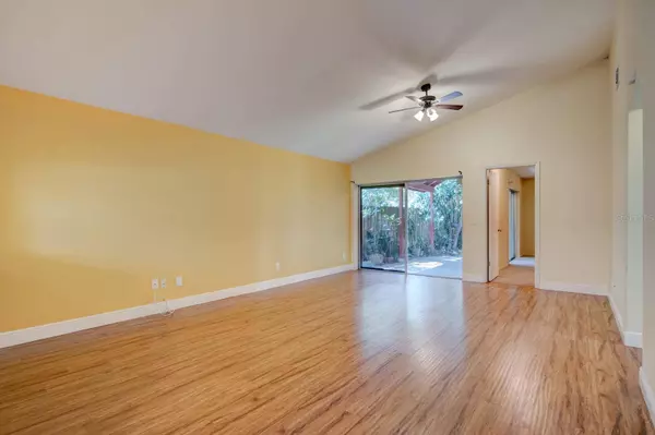 678 ASCOT CIR, Orlando, FL 32825