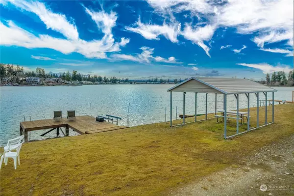 1912 210th AVE E, Lake Tapps, WA 98391