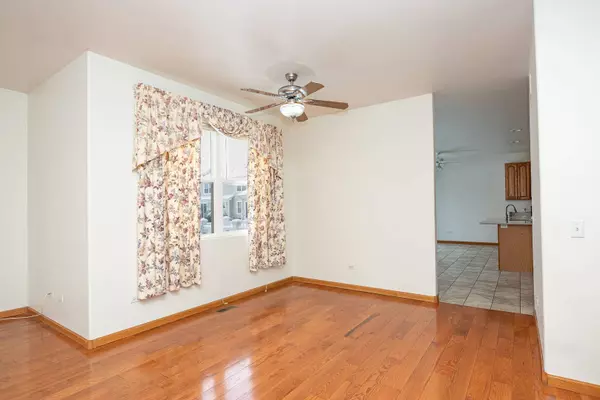 1268 Park Place CT #1268, Crest Hill, IL 60403