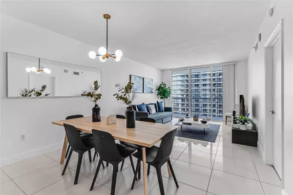 1750 N Bayshore Dr #4805, Miami, FL 33132