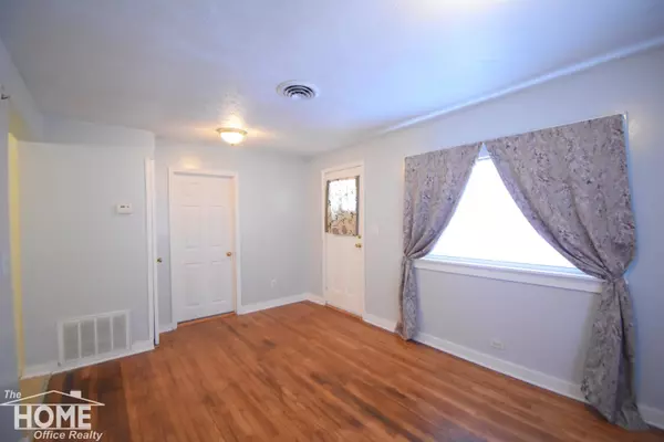 515 Clyde St., Owosso, MI 48867