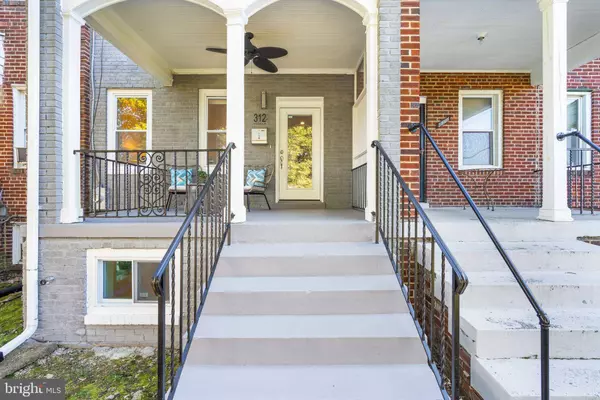 312 FARRAGUT ST NW, Washington, DC 20011