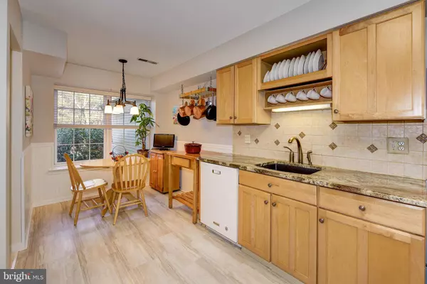 83 POPPY CT, Mount Laurel, NJ 08054