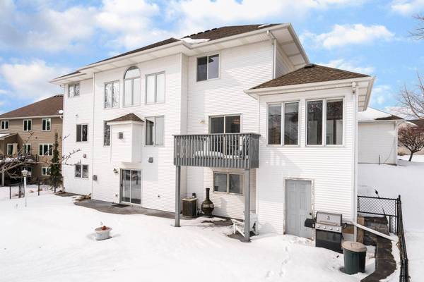 16752 Huntington PATH, Lakeville, MN 55044