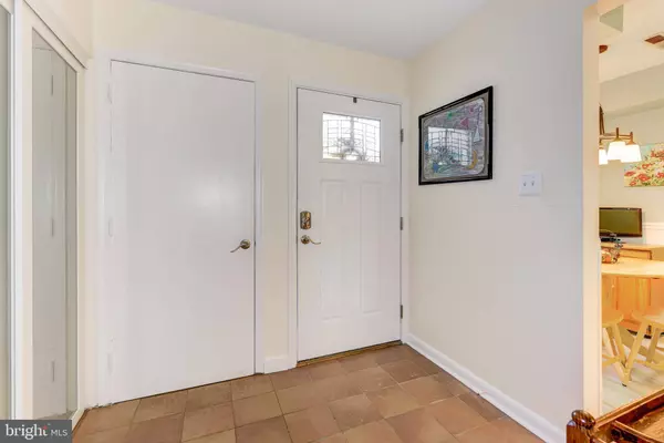 83 POPPY CT, Mount Laurel, NJ 08054