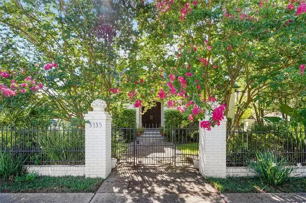 3135 OCTAVIA ST, New Orleans, LA 70125