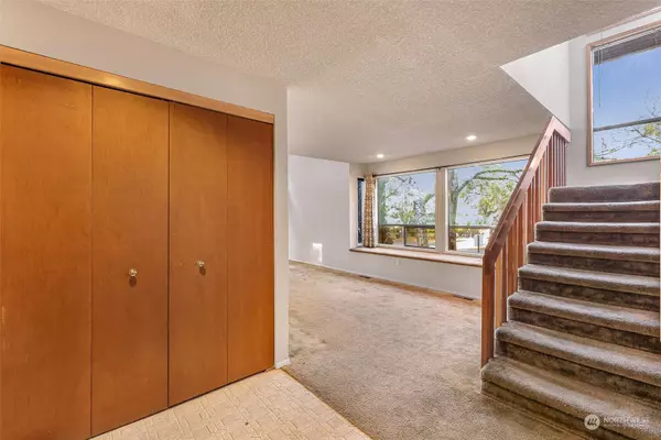 2158 E Birch ST #2A, Bellingham, WA 98229