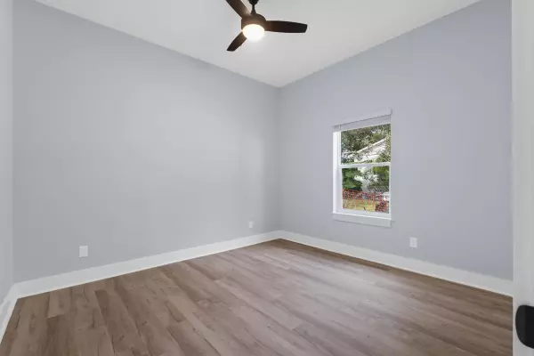 2883 Whisper Lake Drive, Gulf Breeze, FL 32563