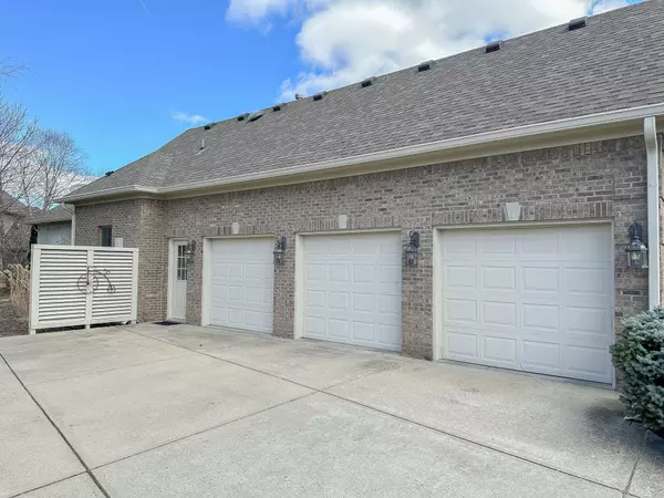 10118 Beryl DR, Noblesville, IN 46060