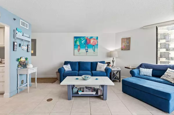 9850 S Thomas Drive  #UNIT 904W, Panama City, FL 32408