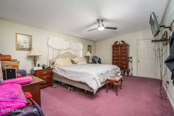 2345 E Old Spring Hope Road, Nashville, NC 27856