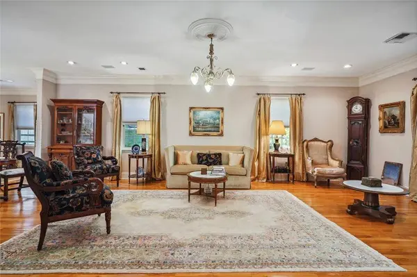 3135 OCTAVIA ST, New Orleans, LA 70125