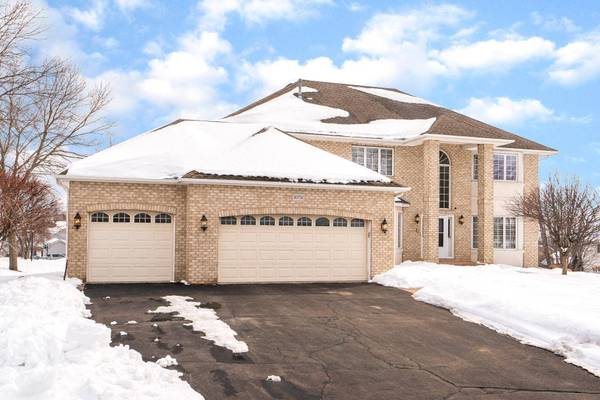 16752 Huntington PATH, Lakeville, MN 55044