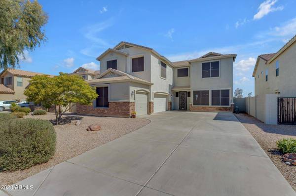 30519 N GUNDERSON Drive, San Tan Valley, AZ 85143