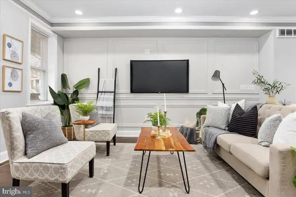 4033 FAIRFAX RD, Baltimore, MD 21216