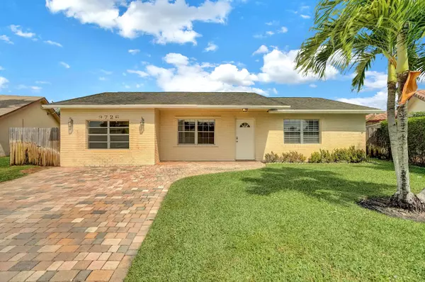 9726 Richmond CIR, Boca Raton, FL 33434