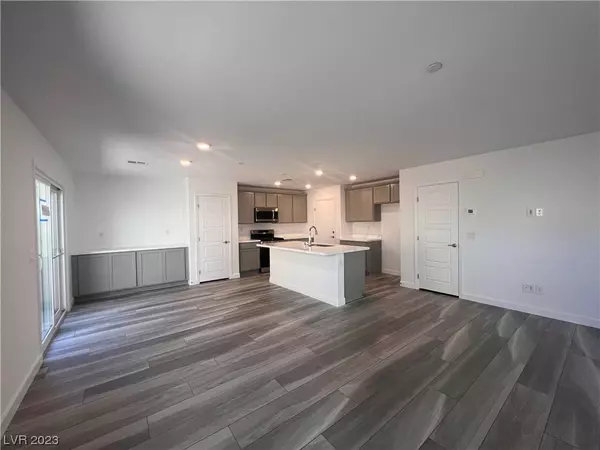 327 Bay Village Place, Henderson, NV 89011