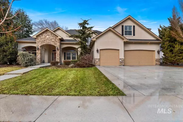 742 W Headwaters Dr, Eagle, ID 83616