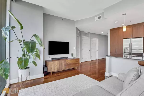 1080 Peachtree ST NE #1712, Atlanta, GA 30309