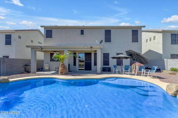 30519 N GUNDERSON Drive, San Tan Valley, AZ 85143