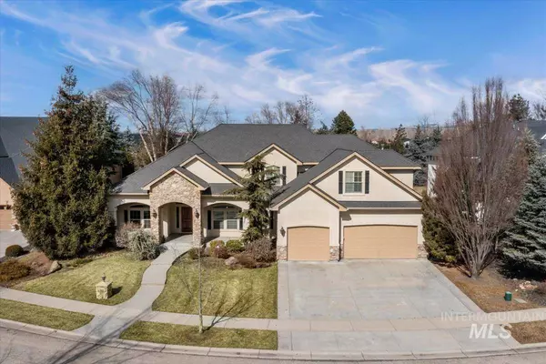 742 W Headwaters Dr, Eagle, ID 83616