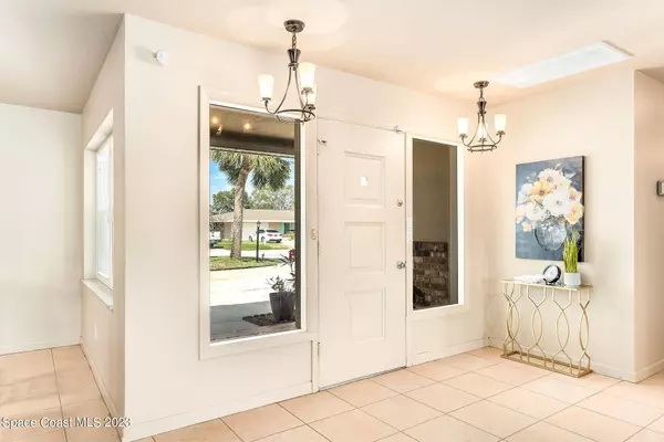 635 Kenwood Court, Satellite Beach, FL 32937