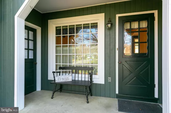 28 PARTRIDGE LN, Cherry Hill, NJ 08003