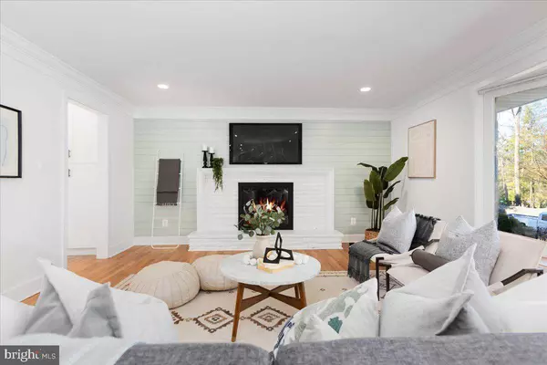 709 HAMPTON LN, Towson, MD 21286