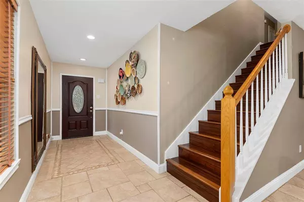 702 Mesquite DR, Magnolia, TX 77354