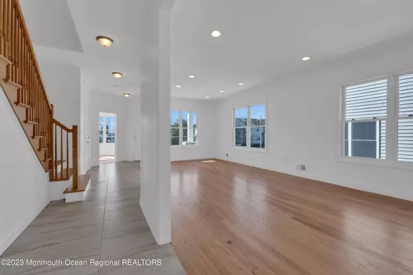 75 Elmhurst Boulevard, Lakewood, NJ 08701