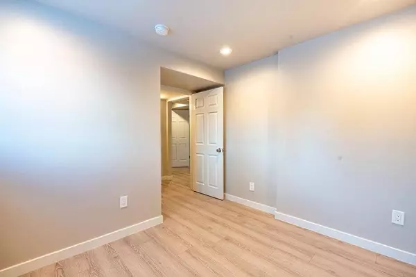 11512 N Merlin Dr, Spokane, WA 99218