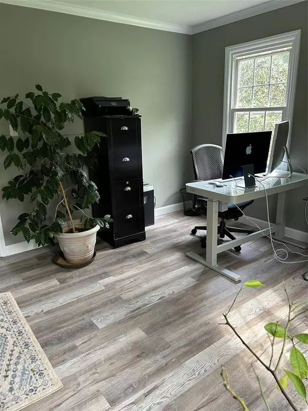 14211 Hackamore DR, Matthews, NC 28105