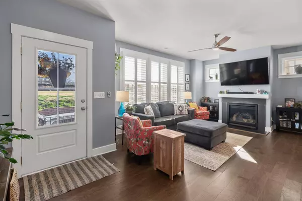 514 Amalfi DR, Davidson, NC 28036