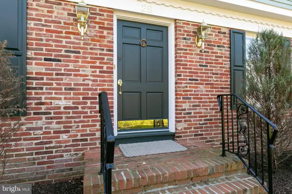 28 PARTRIDGE LN, Cherry Hill, NJ 08003