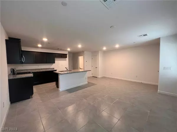 3497 Arcadian King Avenue, Las Vegas, NV 89106