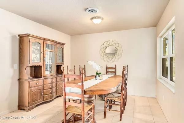 635 Kenwood Court, Satellite Beach, FL 32937