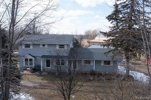 1755 METAMORA Road, Oxford Twp, MI 48371