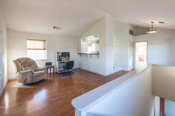 1127 Broadway, Sonoma, CA 95476