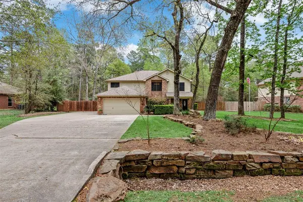 702 Mesquite DR, Magnolia, TX 77354