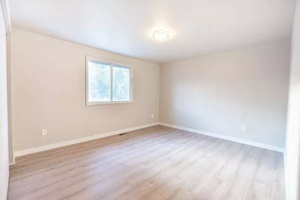 11512 N Merlin Dr, Spokane, WA 99218