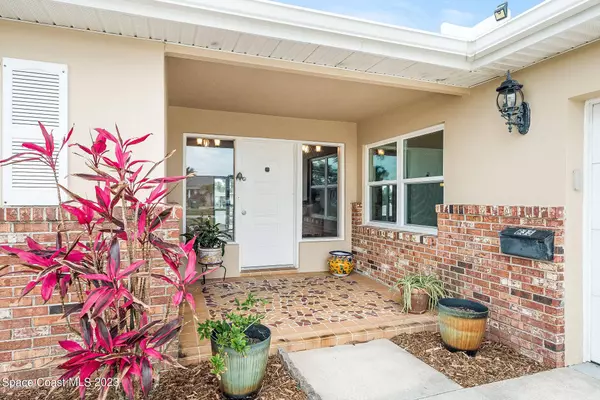 635 Kenwood Court, Satellite Beach, FL 32937